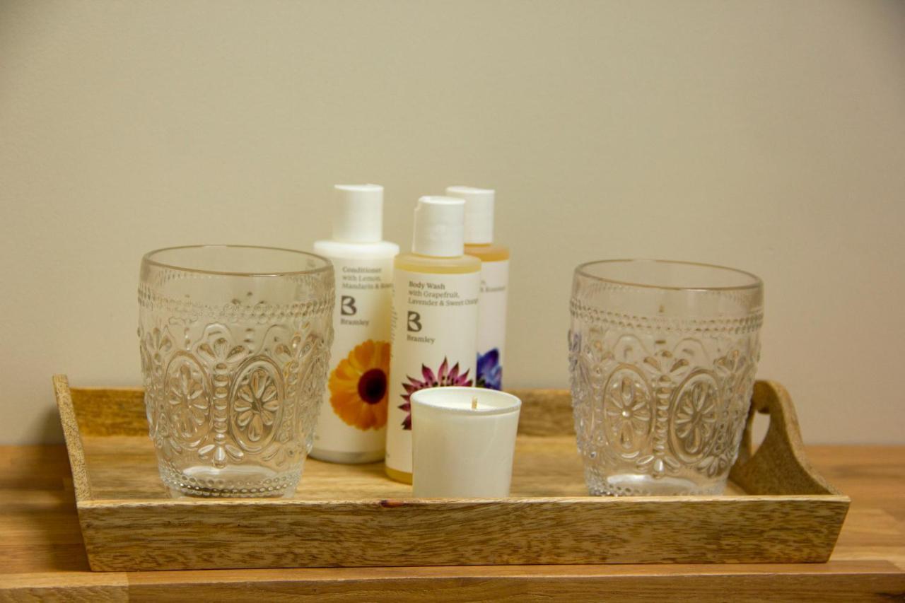 The Potting Shed, 5* Luxury Escape Cirencester Exteriér fotografie