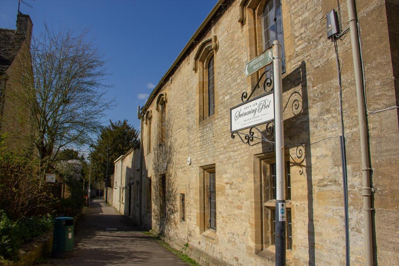 The Potting Shed, 5* Luxury Escape Cirencester Exteriér fotografie